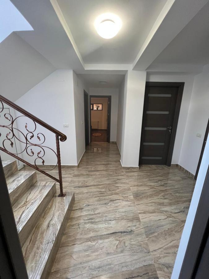 Vila Dan Galaţi Esterno foto